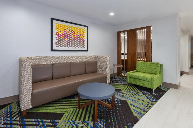 Holiday Inn Express & Suites Dayton South Franklin image