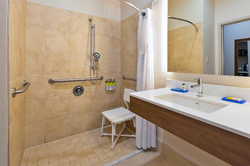 Holiday Inn Express & Suites Dayton South Franklin photo 19