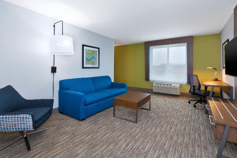 Holiday Inn Express & Suites Dayton South Franklin image