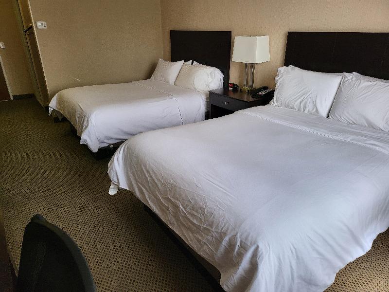 Holiday Inn Express Suites Dayton North Tipp City image