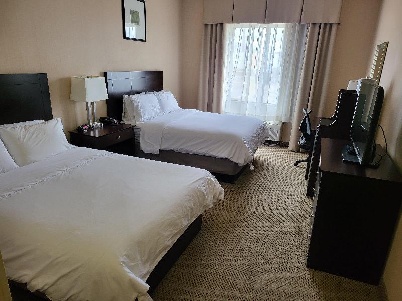 Holiday Inn Express Suites Dayton North Tipp City image