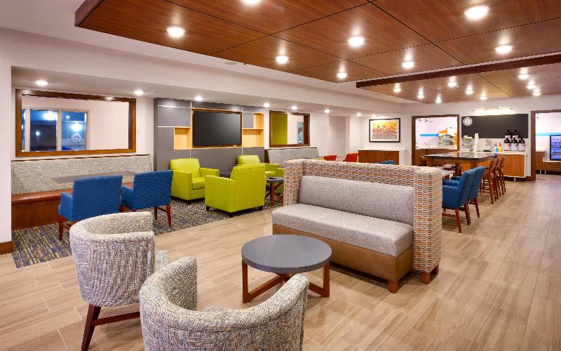Holiday Inn Express & Suites El Paso I-10 East IHG image