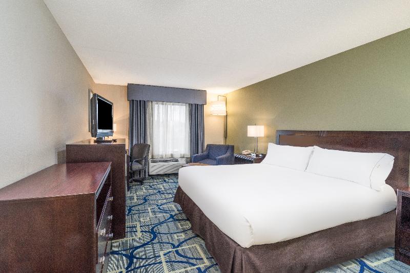 Hotel Holiday Inn Express and Suites Easton