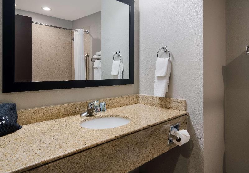 Best Western Eastland image