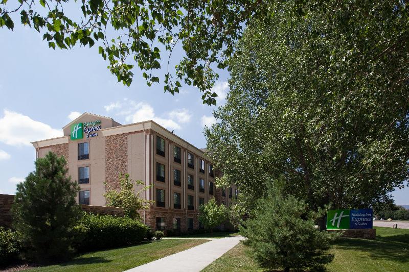 Holiday Inn Express & Suites Ft. Collins By IHG