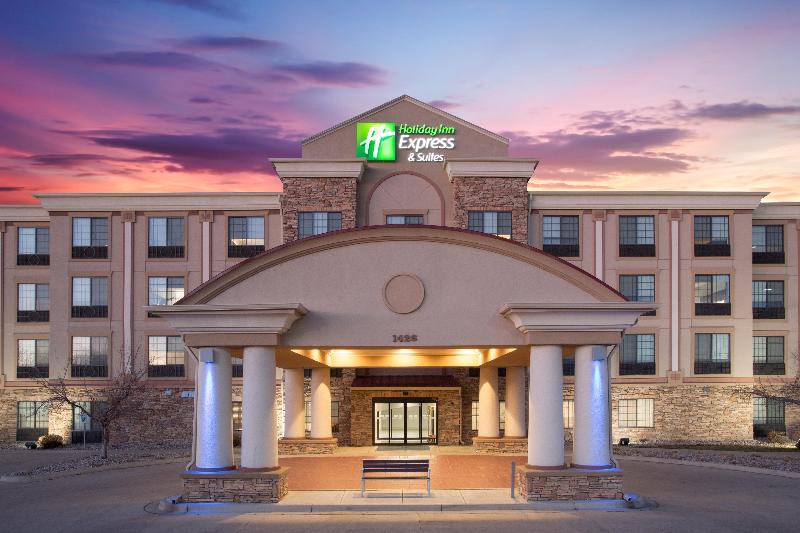 Holiday Inn Express & Suites Ft. Collins By IHG image