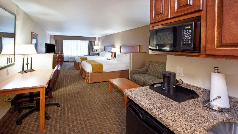 Holiday Inn Express & Suites Sioux Falls Southwest photo 11