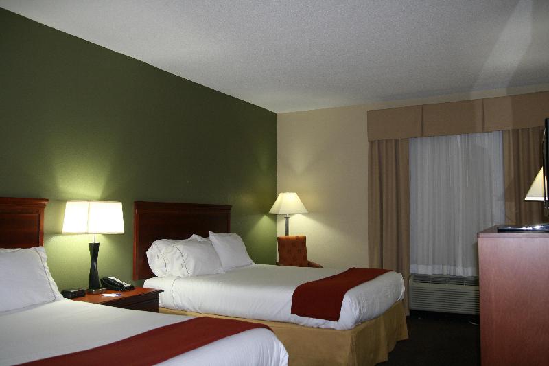 Holiday Inn Express & Suites Greenville by IHG photo 14