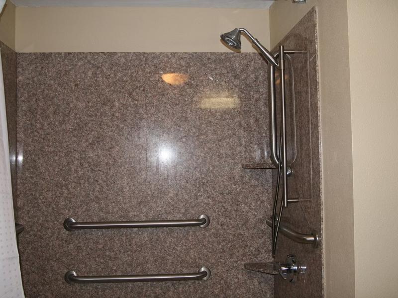 Holiday Inn Express & Suites Greenville by IHG image
