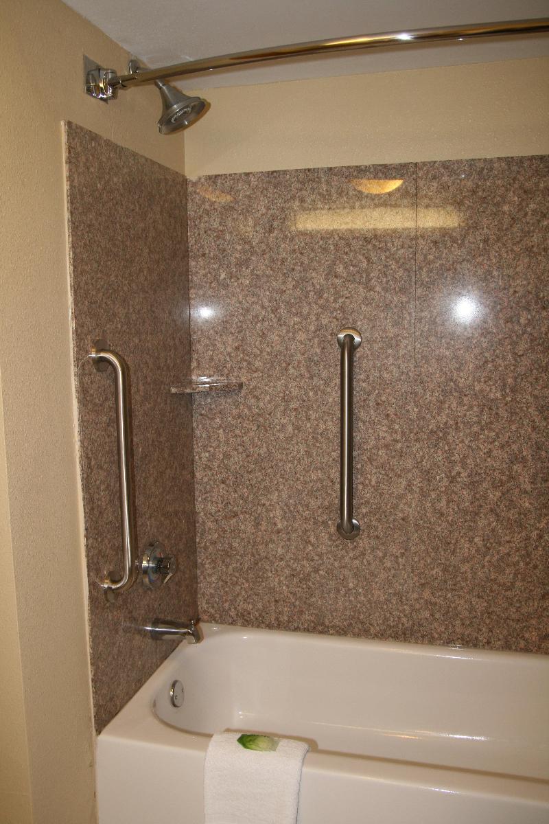 Holiday Inn Express & Suites Greenville by IHG image