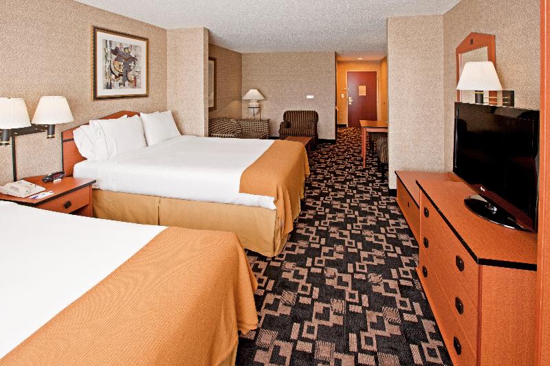Holiday Inn Express Indianapolis South – Greenwood 5