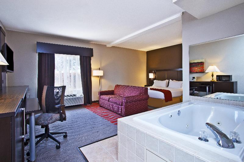 Holiday Inn Express & Suites Columbus SE-Groveport photo 12
