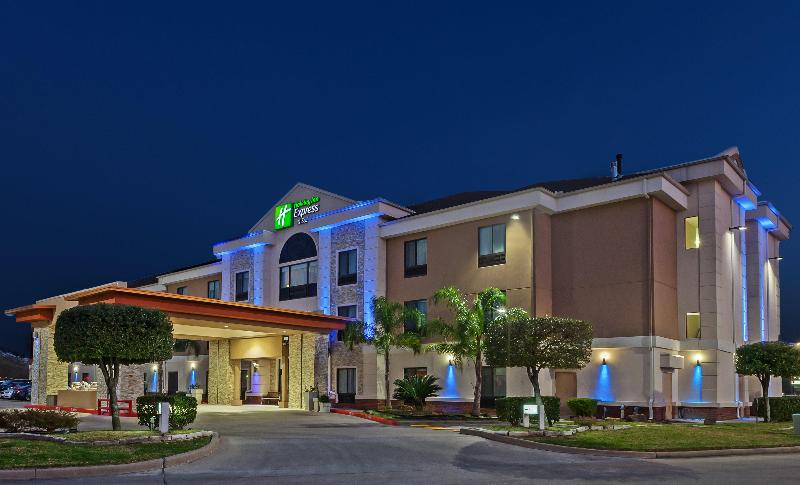 Holiday Inn Express & Suites Houston East By IHG
