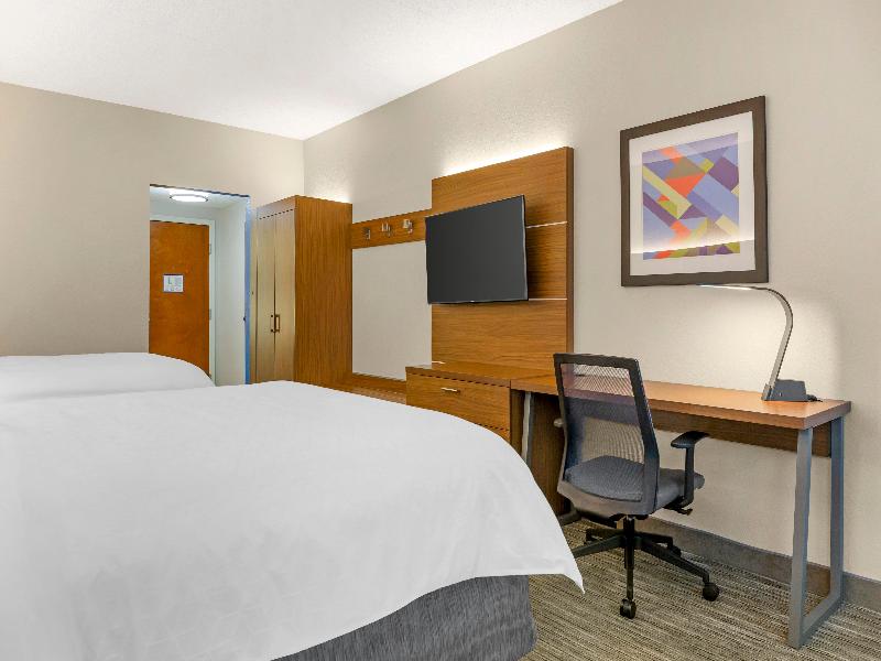 Holiday Inn Express Louisville SouthHillview image