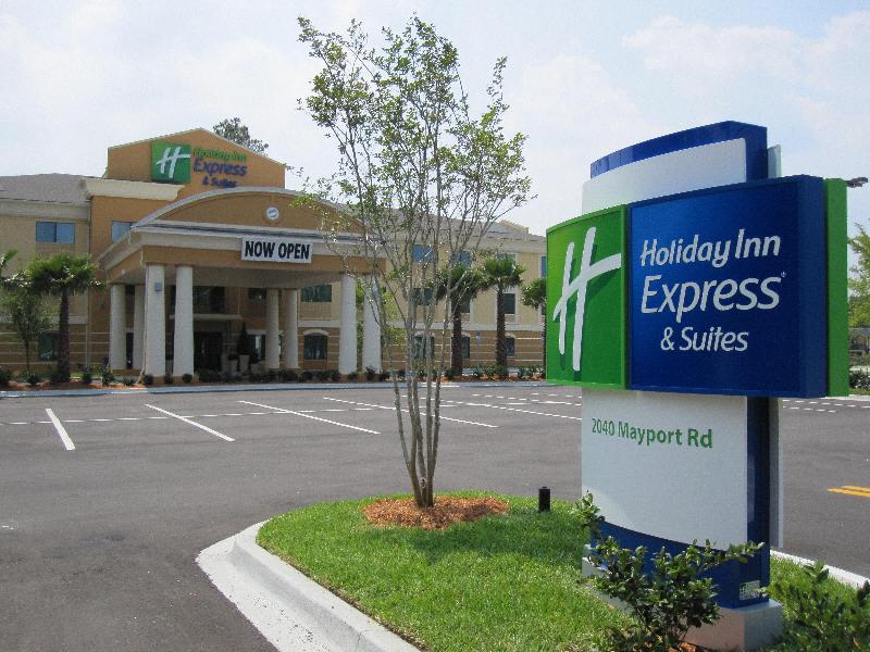 Holiday Inn Express and Suites Jacksonville Maypor