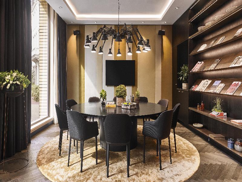 Hyatt Regency Amsterdam image