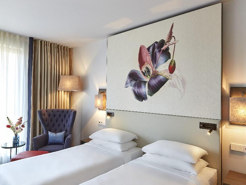 Hyatt Regency Amsterdam image