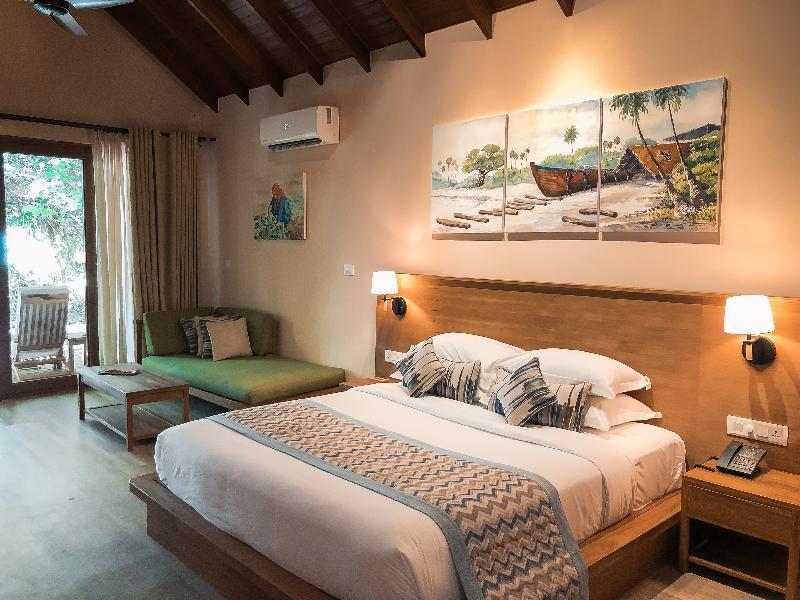 Reethi Faru Resort