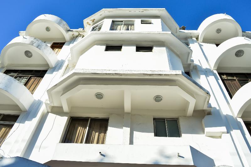 Cool Breeze Hotel image