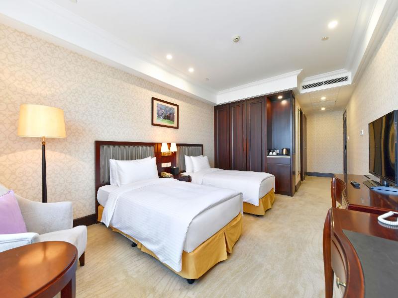 Evergreen Laurel Hotel Shanghai image