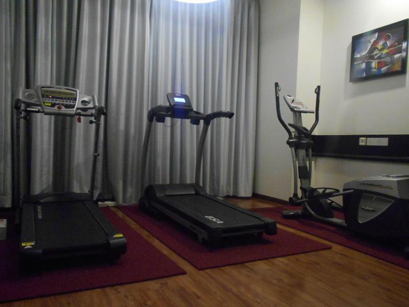 E Hotel, Chennai image