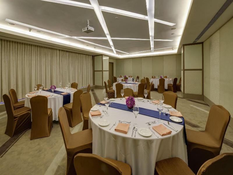 E Hotel, Chennai image