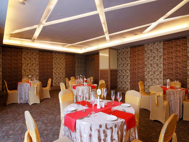 E Hotel, Chennai image