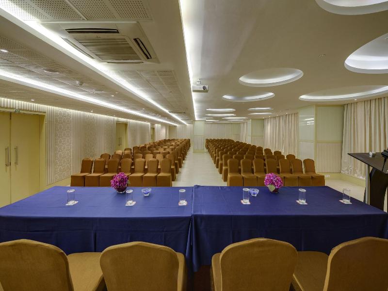E Hotel, Chennai image