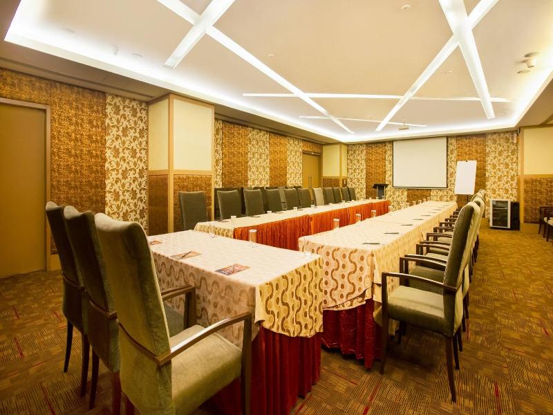 E Hotel, Chennai image