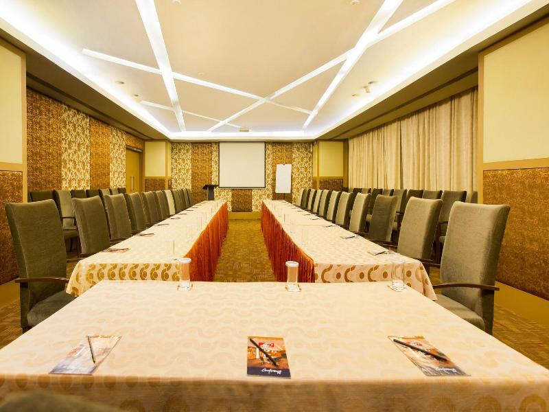 E Hotel, Chennai image
