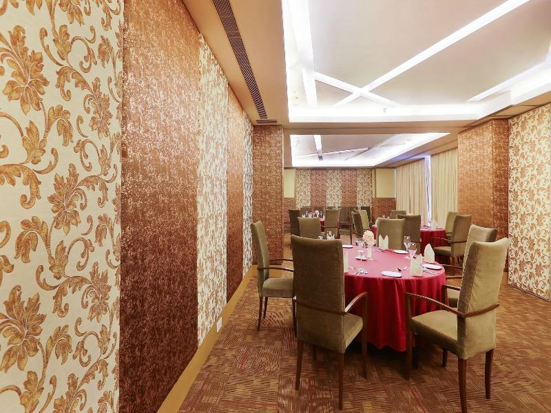 E Hotel, Chennai image