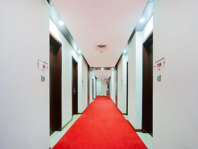 E Hotel, Chennai image