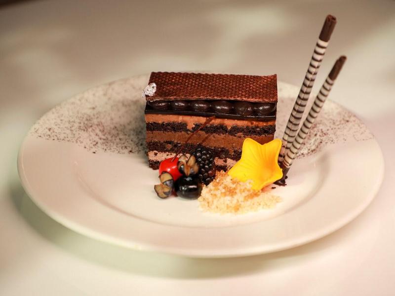 E Hotel, Chennai image
