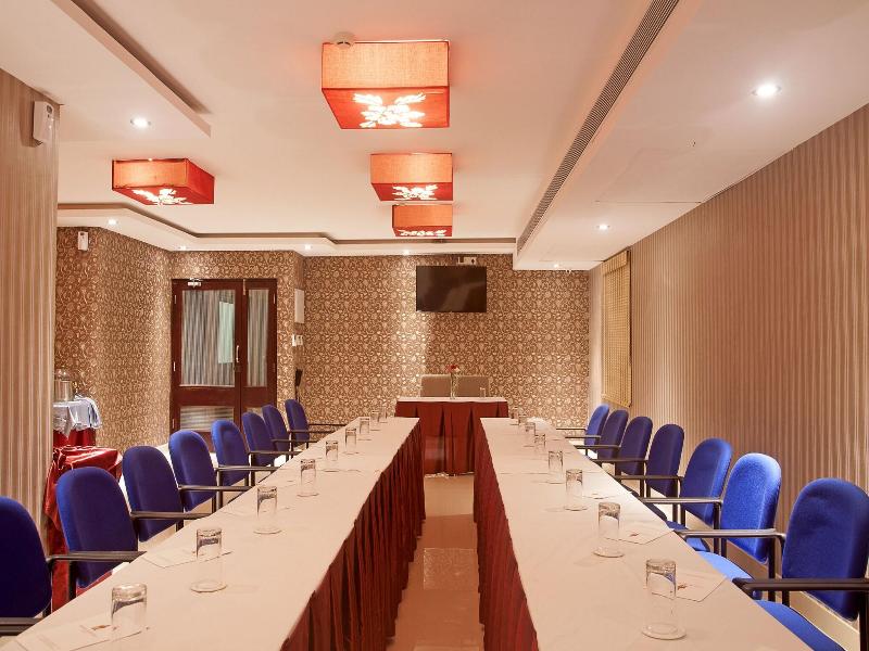 Park Avenue, Chennai image