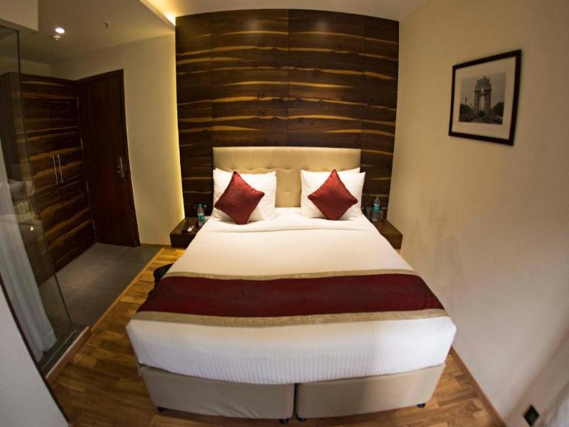 Hotel Connaught Royale image