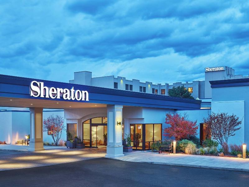 Sheraton Portland Airport Hotel image