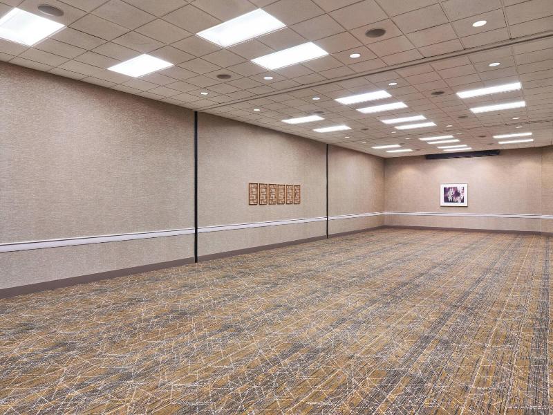 Sheraton Portland Airport Hotel image