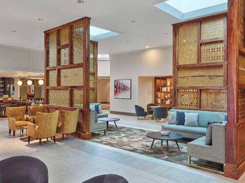Sheraton Portland Airport Hotel image