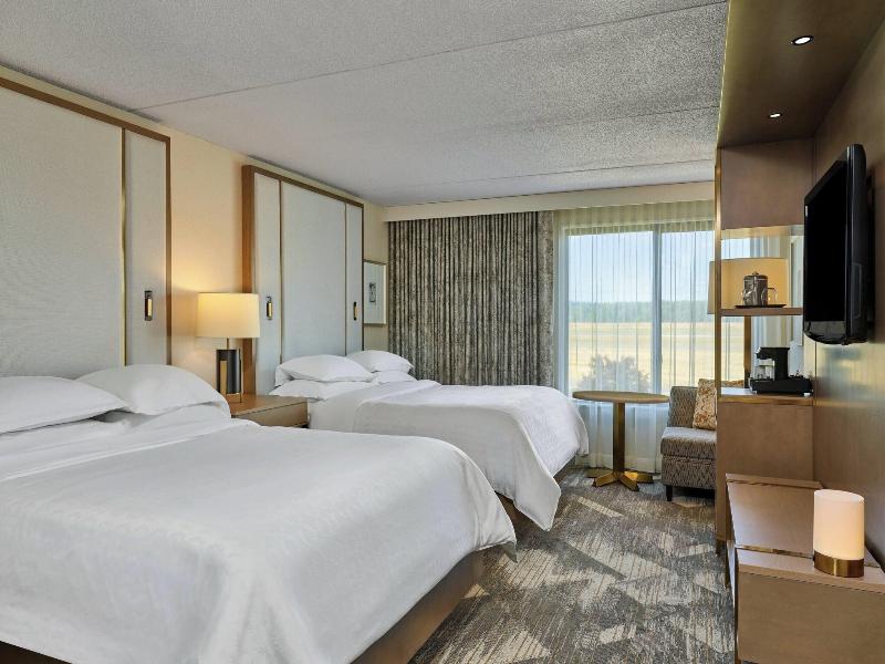 Sheraton Portland Airport Hotel image