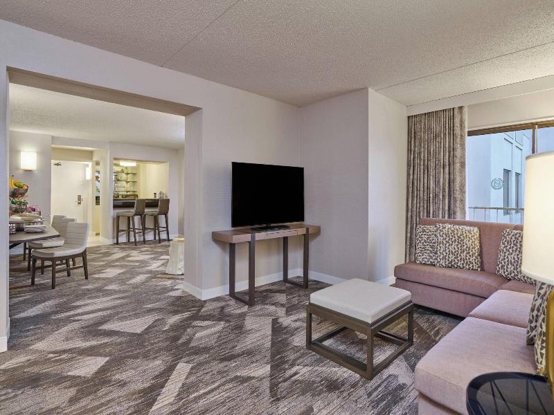 Sheraton Portland Airport Hotel image