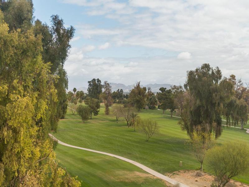 Four Points by Sheraton at Phoenix Mesa Gateway Ap image