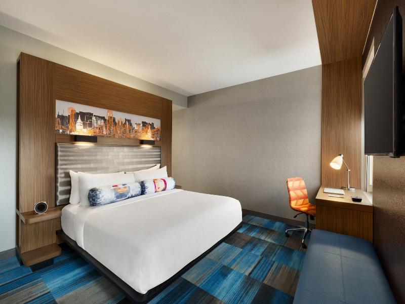 Aloft Dallas Love Field image