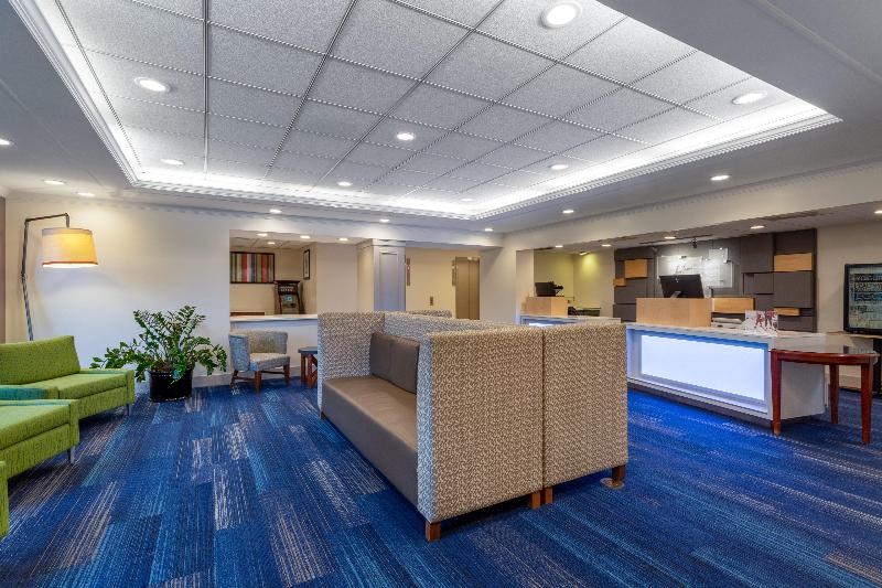 Holiday Inn Express and Suites King Of Prussia