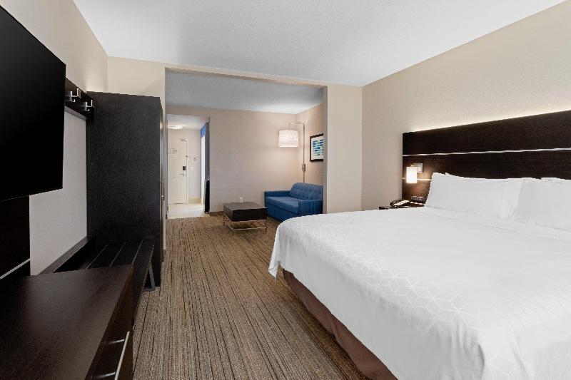Holiday Inn Express and Suites Lake Placid photo 10
