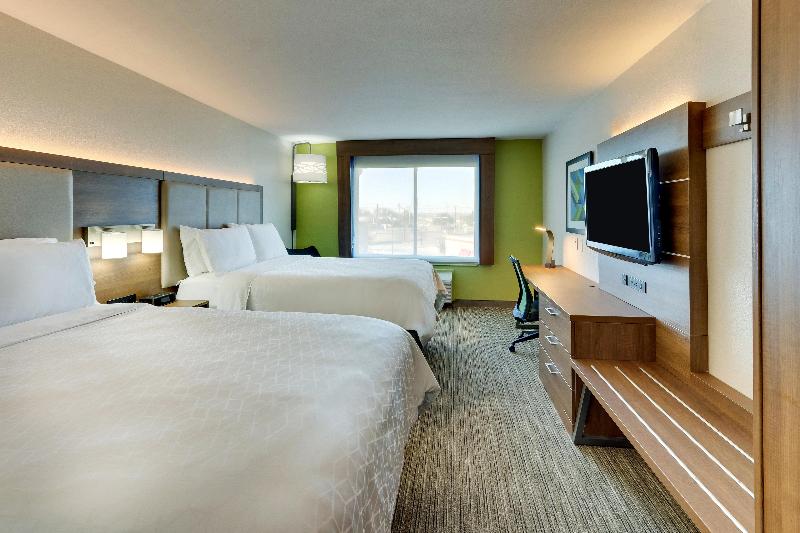 Holiday Inn Express and Suites Lake Worth Nw Loop image