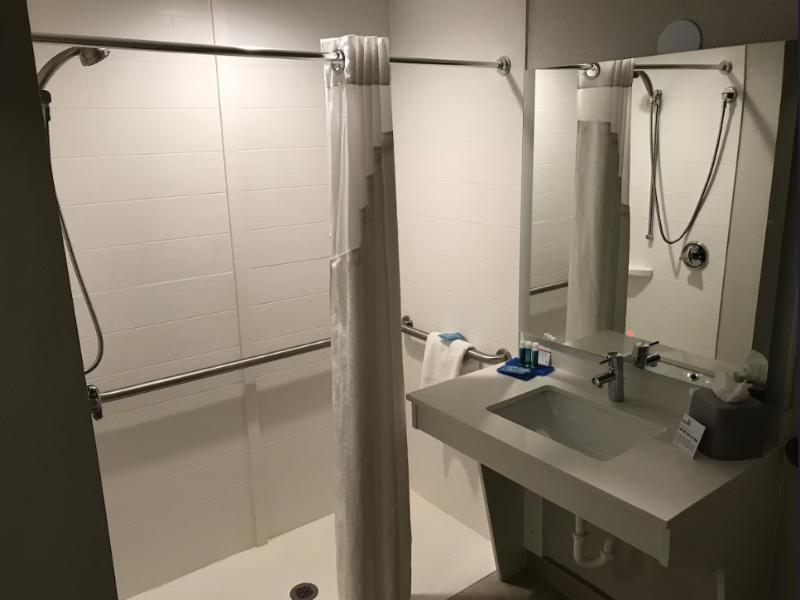 Holiday Inn Express and Suites Orlando South Daven image