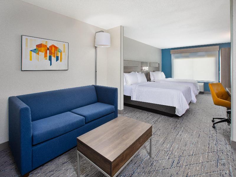 Holiday Inn Express and Suites West Monroe image