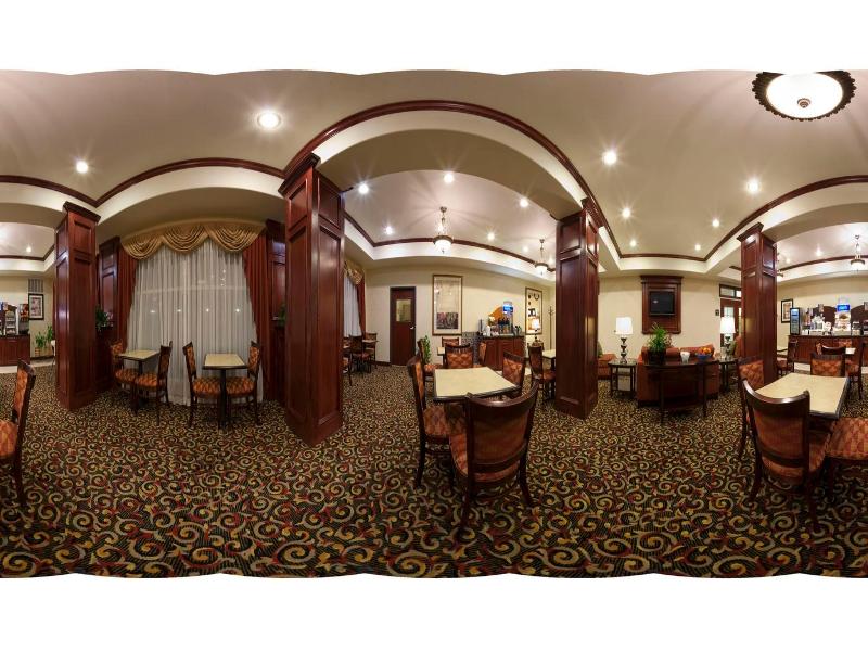 Holiday Inn Express & Suites New Boston by IHG image