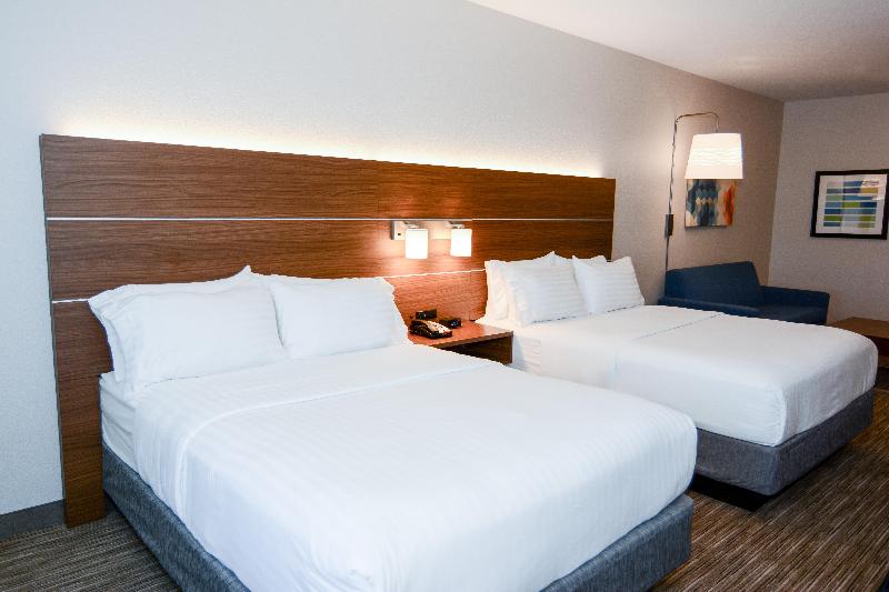 Holiday Inn Express & Suites New Boston by IHG image