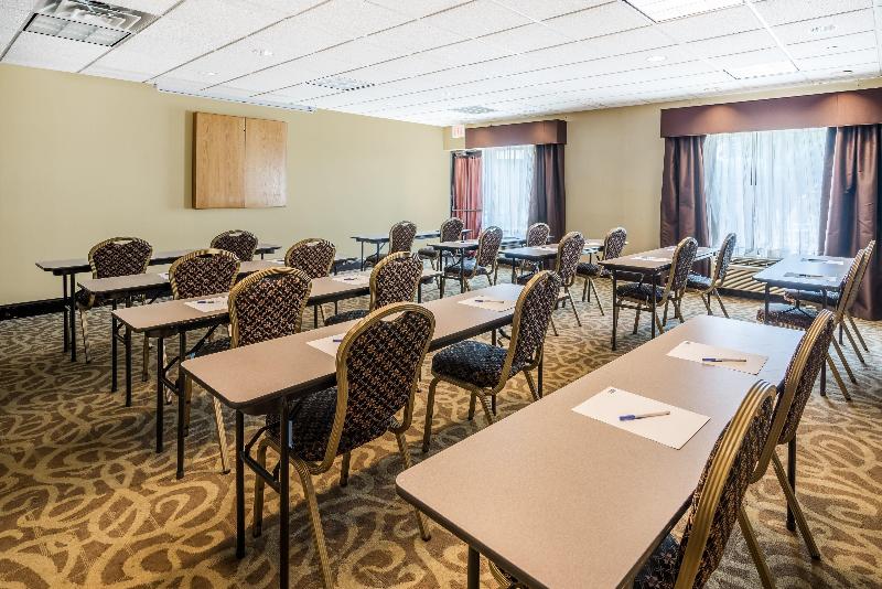Holiday Inn Express & Suites North East By IHG image